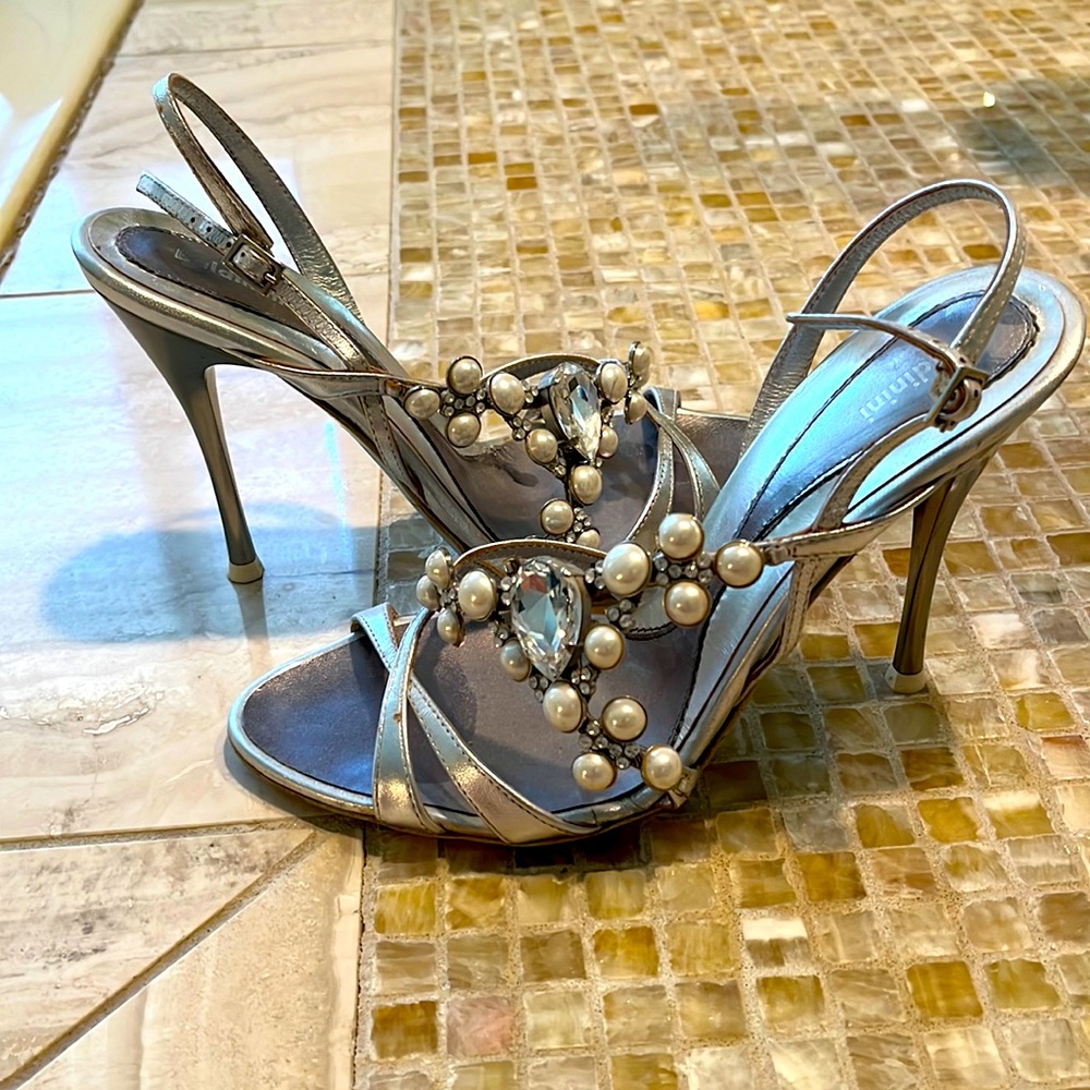 Baldinini Silver slingback wedding shoes with pearls and rhinestones. Size 8